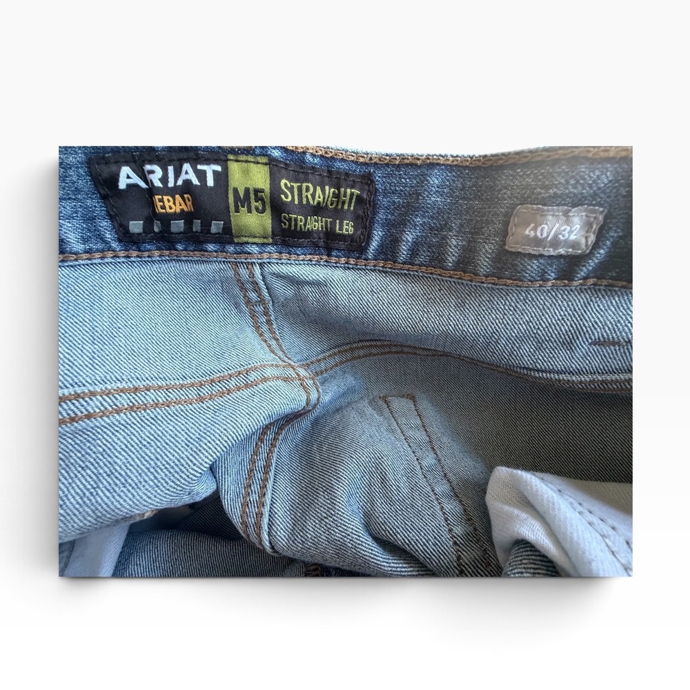 Ariat Rebar M5 Straight Leg Jeans Mens 40x32 Blue Denim GUC Workwear Rugged - Picture 2 of 6